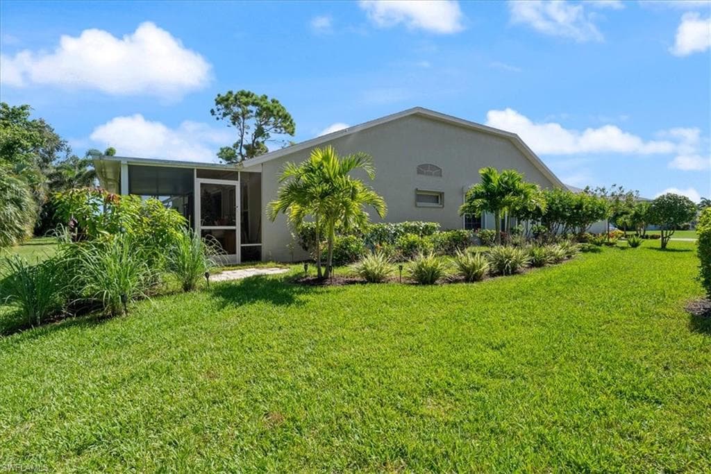 5485 Whitten DR # 119, NAPLES FL 34104-1