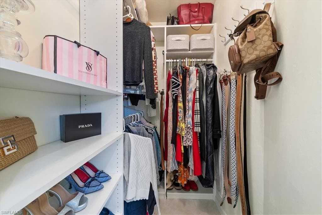 5485 Whitten DR # 119, NAPLES FL 34104-20