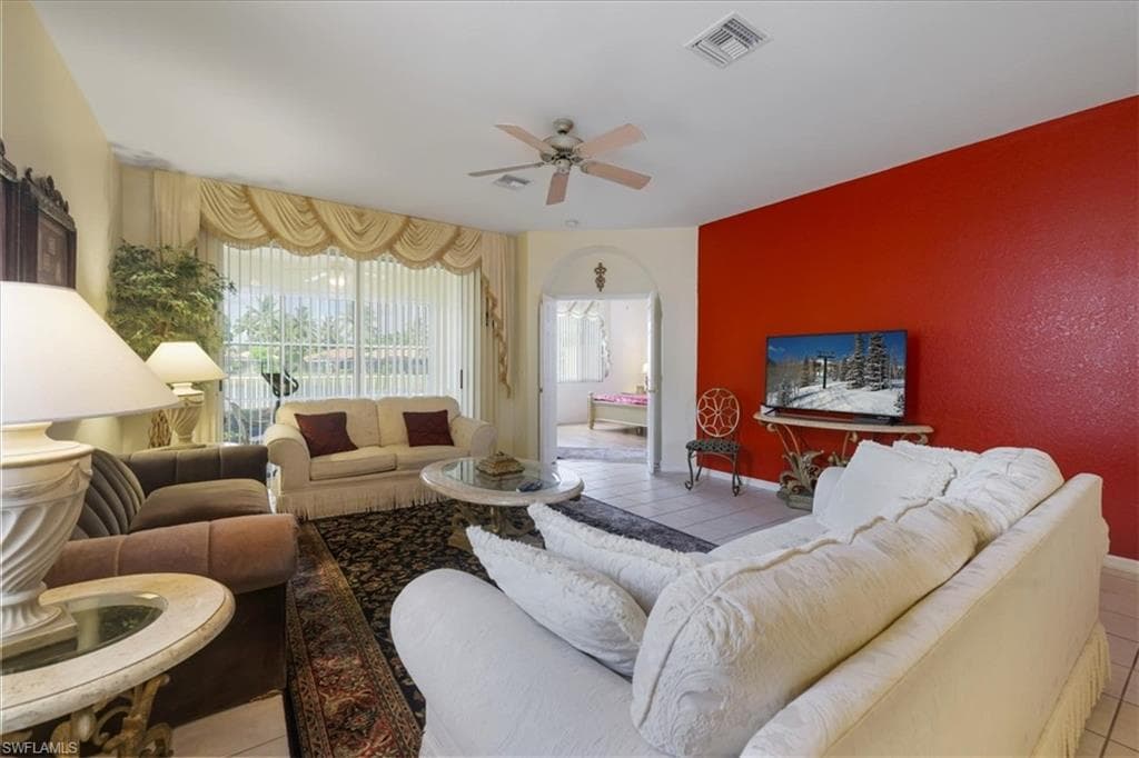 7685 Bay Lake DR, FORT MYERS FL 33907-15