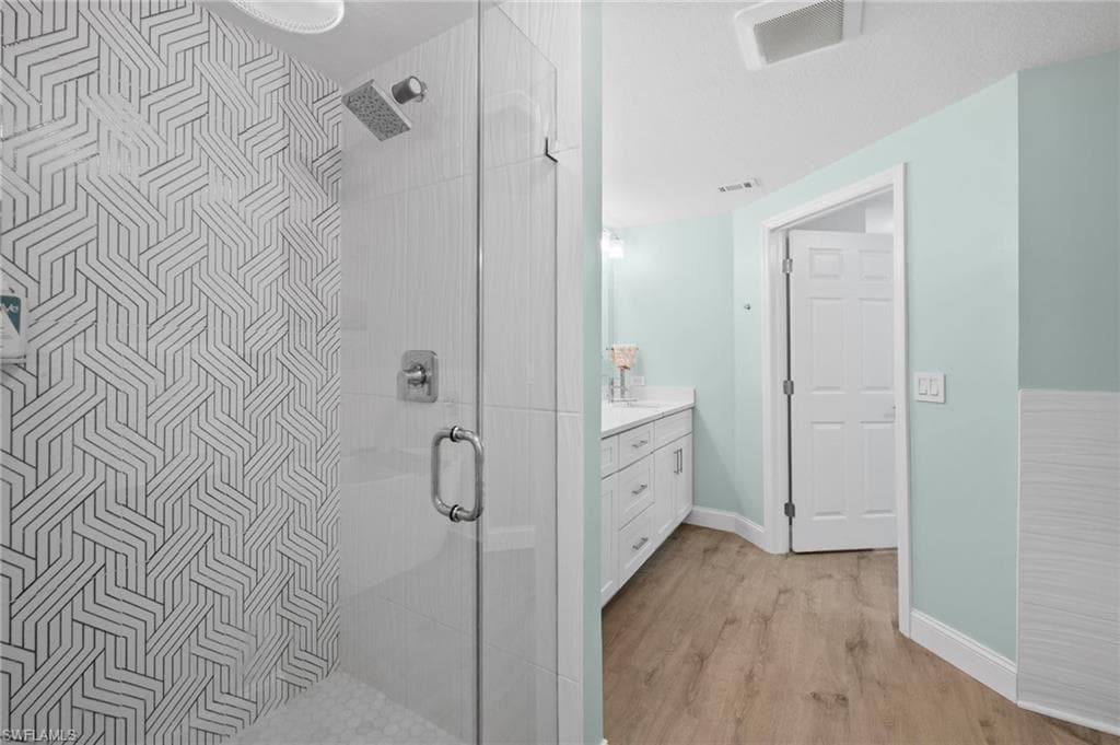 20261 Estero Gardens CIR # 207, ESTERO FL 33928-16