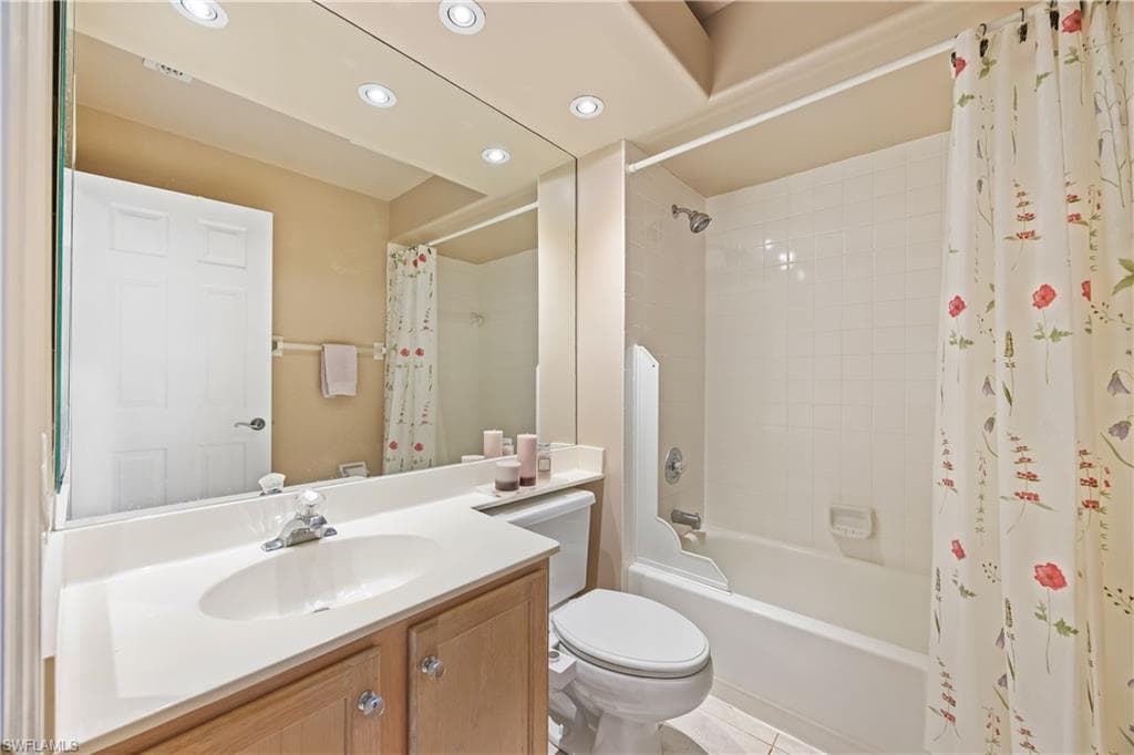 13611 Worthington WAY # 1310, BONITA SPRINGS FL 34135-13