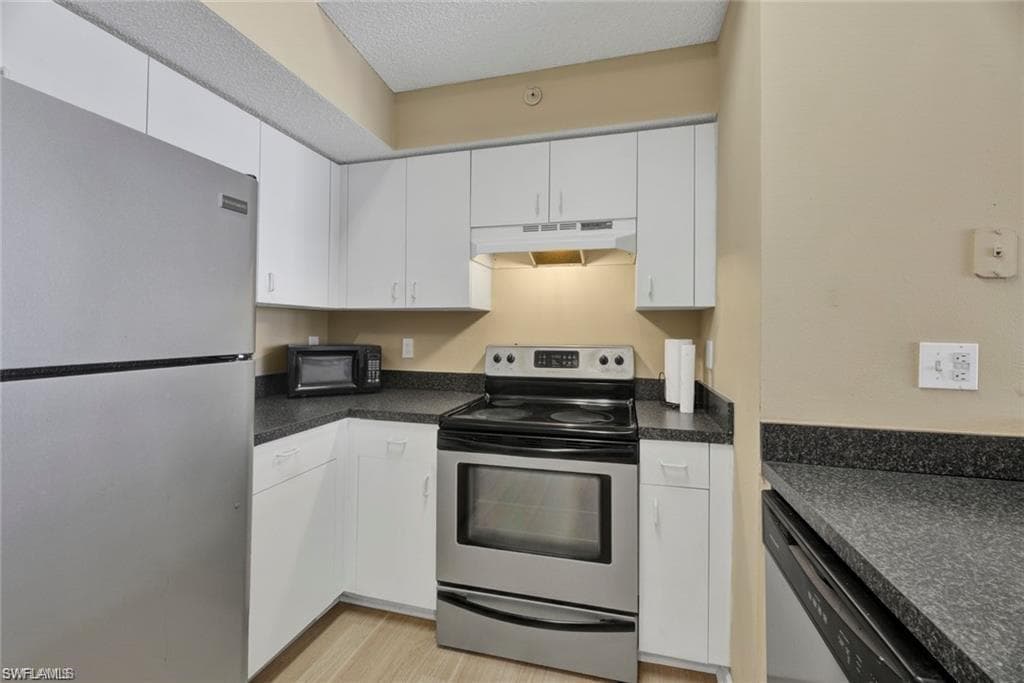 13521 Eagle Ridge DR # 121, FORT MYERS FL 33912-2