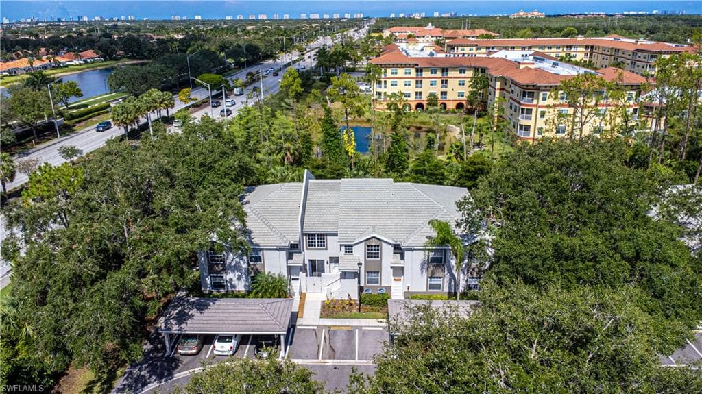 3735 Fieldstone BLVD # 9, NAPLES FL 34109-14