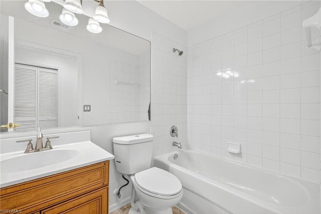 8470 Kingbird LOOP # 1021, ESTERO FL 33967-21