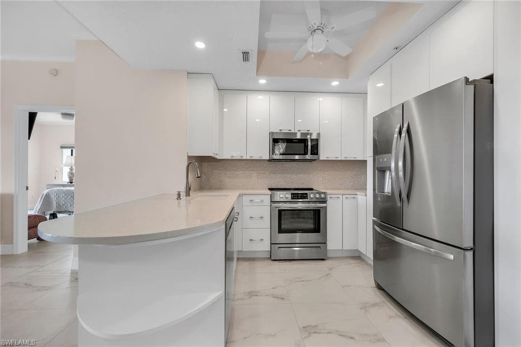 900 Arbor Lake DR # 505, NAPLES FL 34110-6