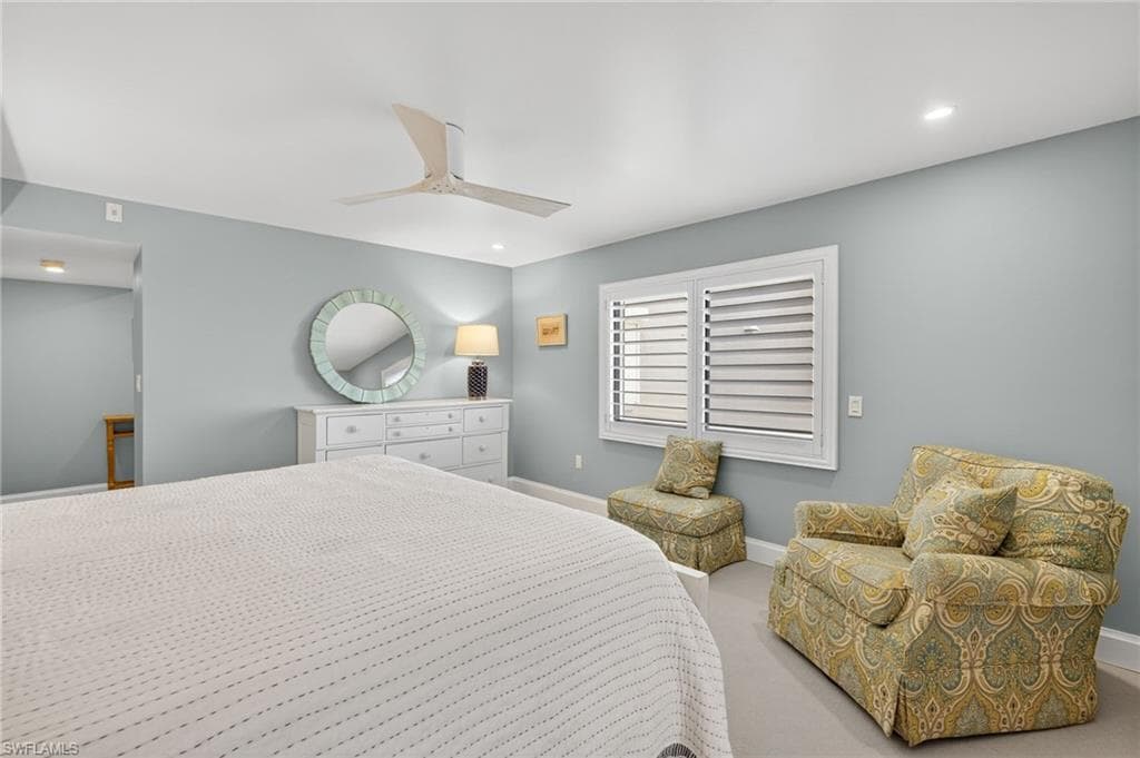 2929 W Gulf DR # 207, SANIBEL FL 33957-22