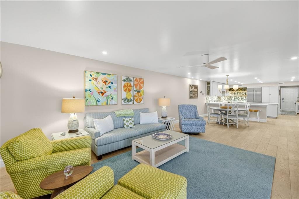 2929 W Gulf DR # 207, SANIBEL FL 33957-15