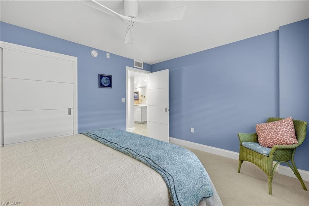 2929 W Gulf DR # 207, SANIBEL FL 33957-27