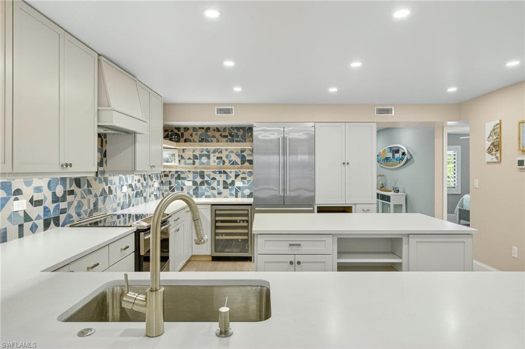 2929 W Gulf DR # 207, SANIBEL FL 33957-7