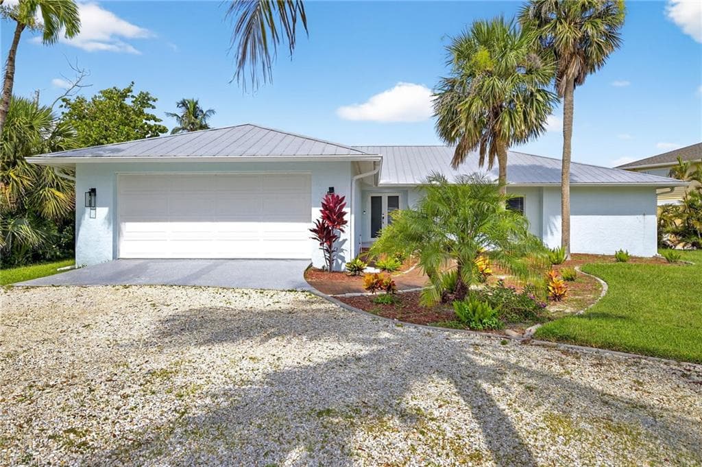 1377 Sand Castle RD, SANIBEL FL 33957-44