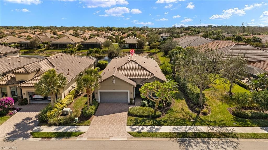 8502 Palacio TER N, NAPLES FL 34114-27