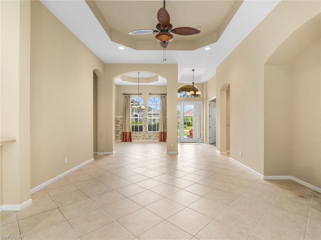 7914 Founders CIR, NAPLES FL 34104-4