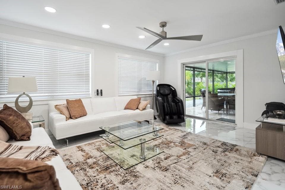 4091 Lakespur CIR, PALM BEACH GARDENS FL 33410-6