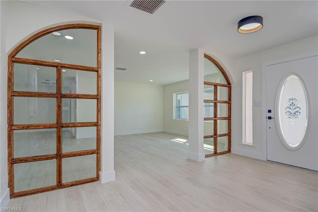 3835 Harold AVE, FORT MYERS FL 33901-2