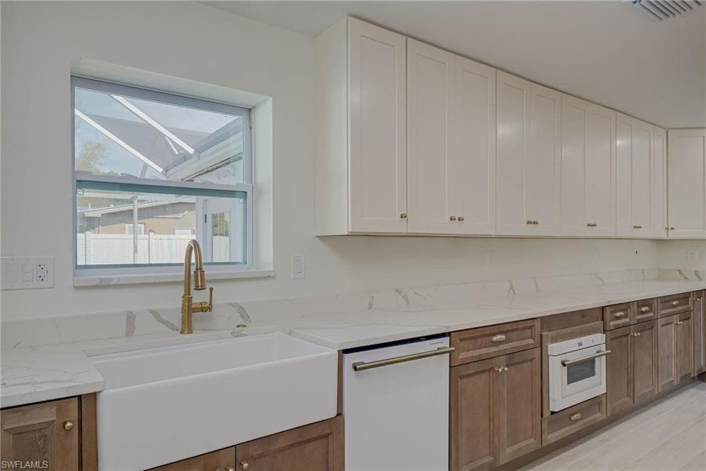 3835 Harold AVE, FORT MYERS FL 33901-10