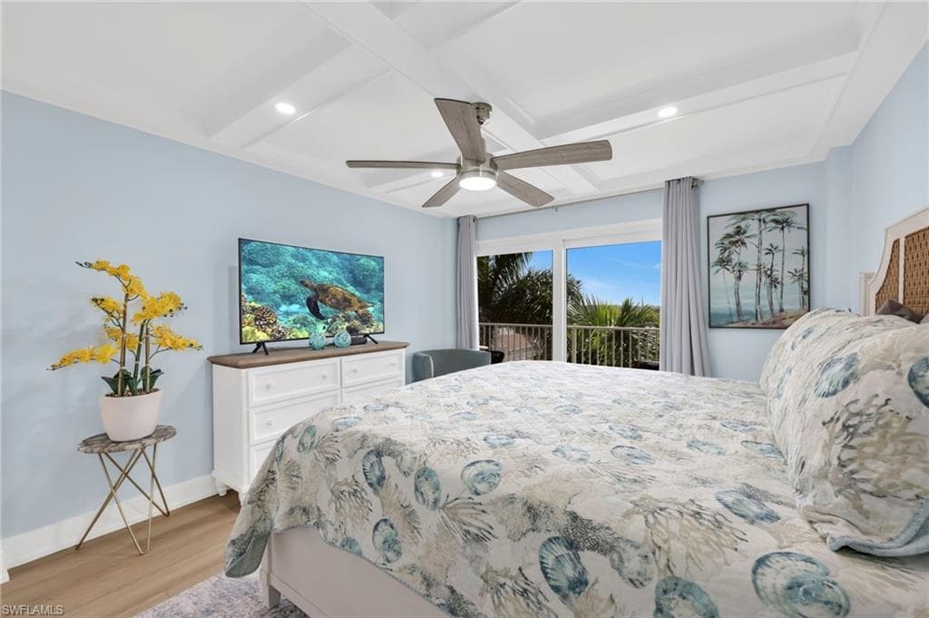 1300 Gulf Shore BLVD N 700-15