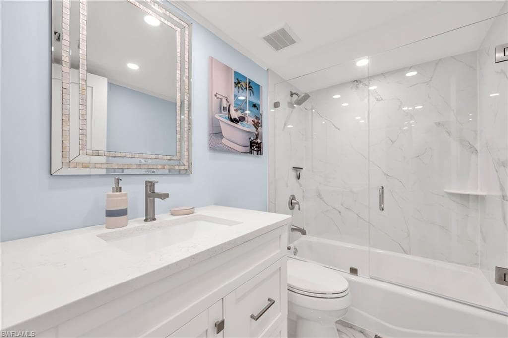 1300 Gulf Shore BLVD N 700-17