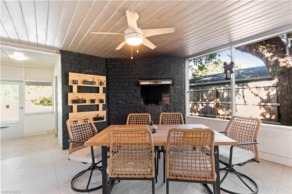 1373 Morningside DR, FORT MYERS FL 33901-25