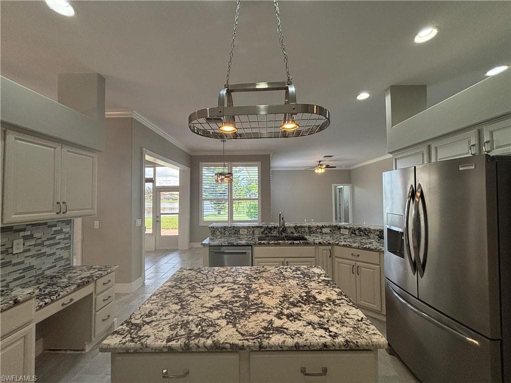 17541 Sterling Lake DR, FORT MYERS FL 33967-10