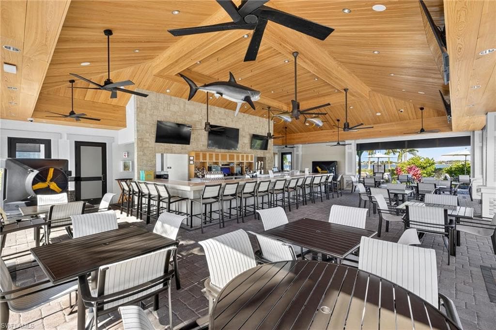 17333 Corsini DR, FORT MYERS FL 33913-35