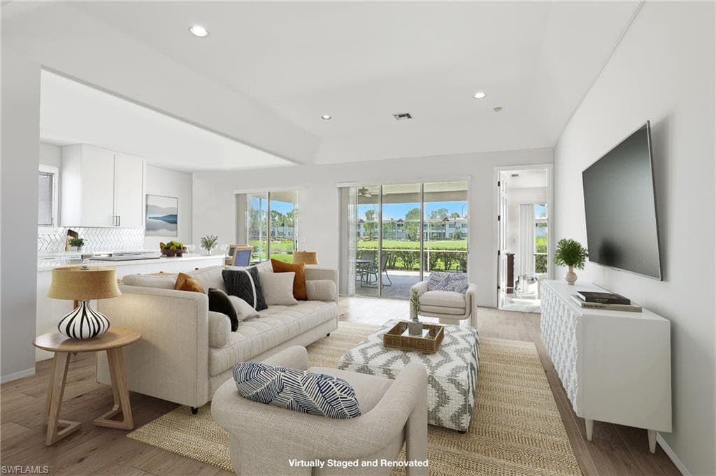 8512 Fairway Bend DR, ESTERO FL 33967-3