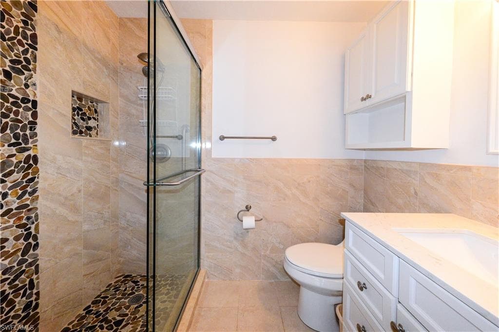 18026 San Carlos BLVD # 80, FORT MYERS BEACH FL 33931-25