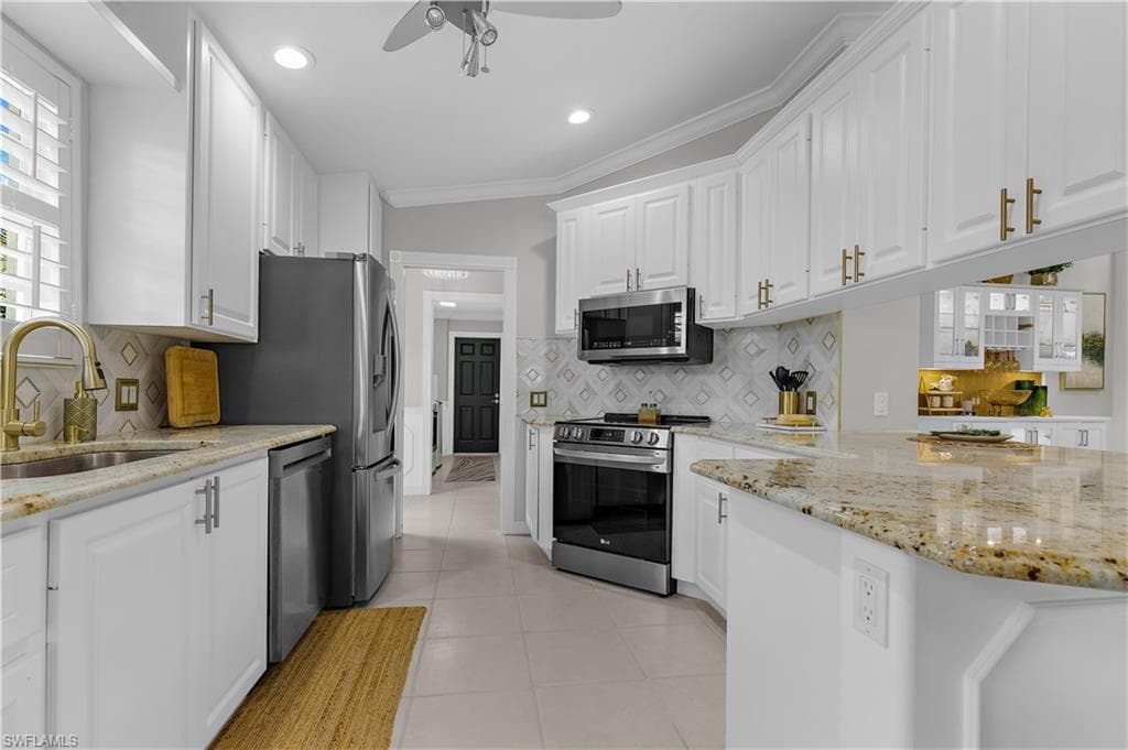 28020 Boccaccio WAY, BONITA SPRINGS FL 34135-3