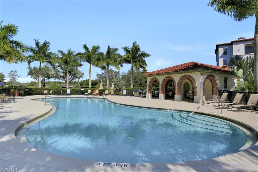 16433 Carrara WAY # 201, NAPLES FL 34110-1