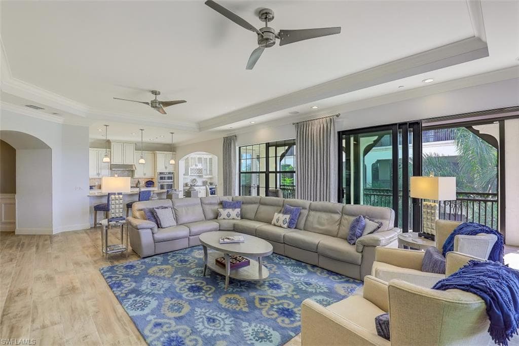 16433 Carrara WAY # 201, NAPLES FL 34110-5