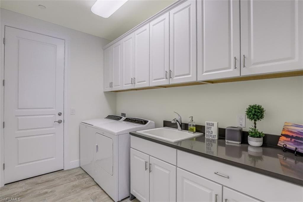 16433 Carrara WAY # 201, NAPLES FL 34110-21