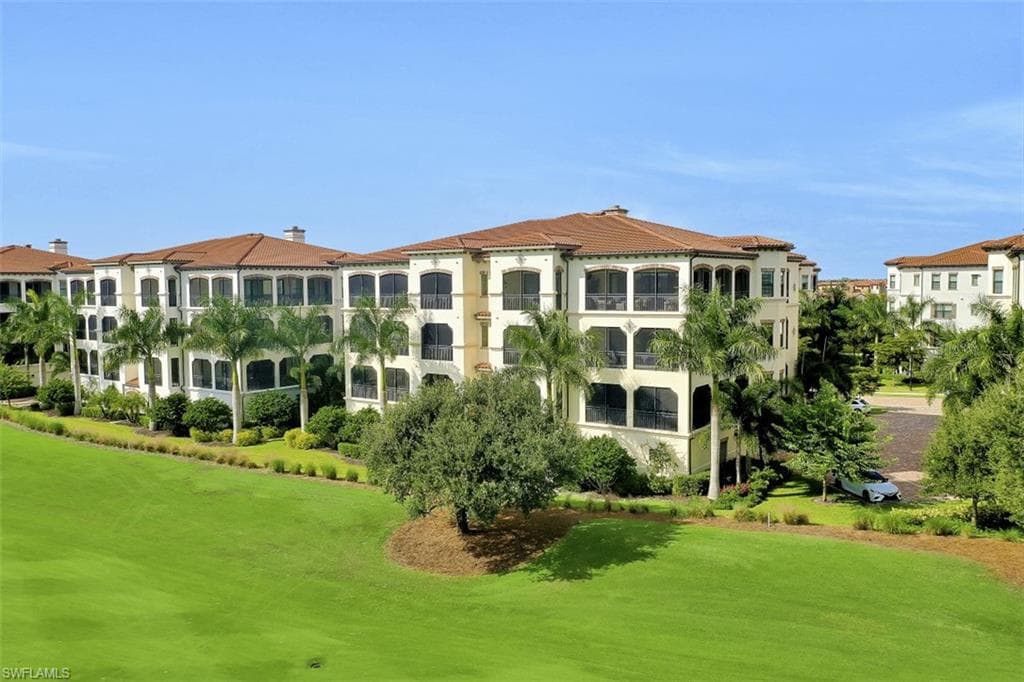 16433 Carrara WAY # 201, NAPLES FL 34110-2