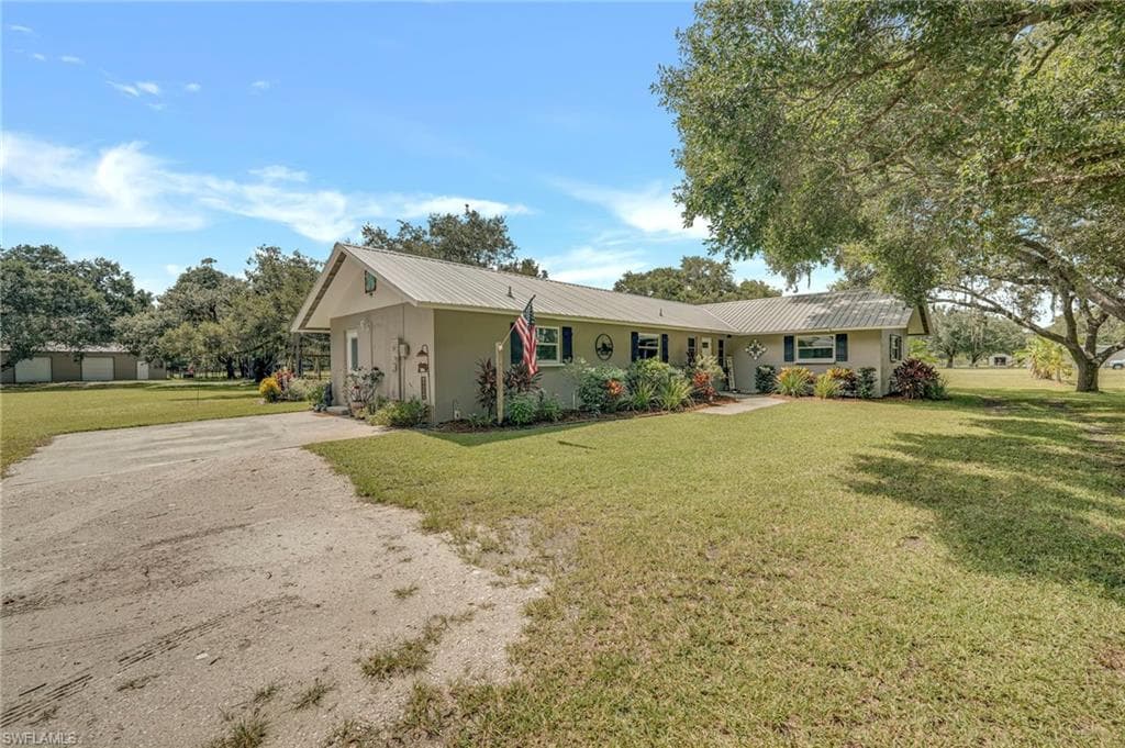 1133 Crescent AVE, LABELLE FL 33935-45