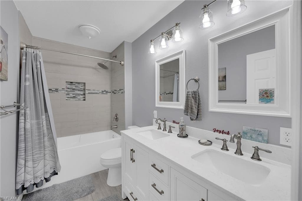 1133 Crescent AVE, LABELLE FL 33935-19