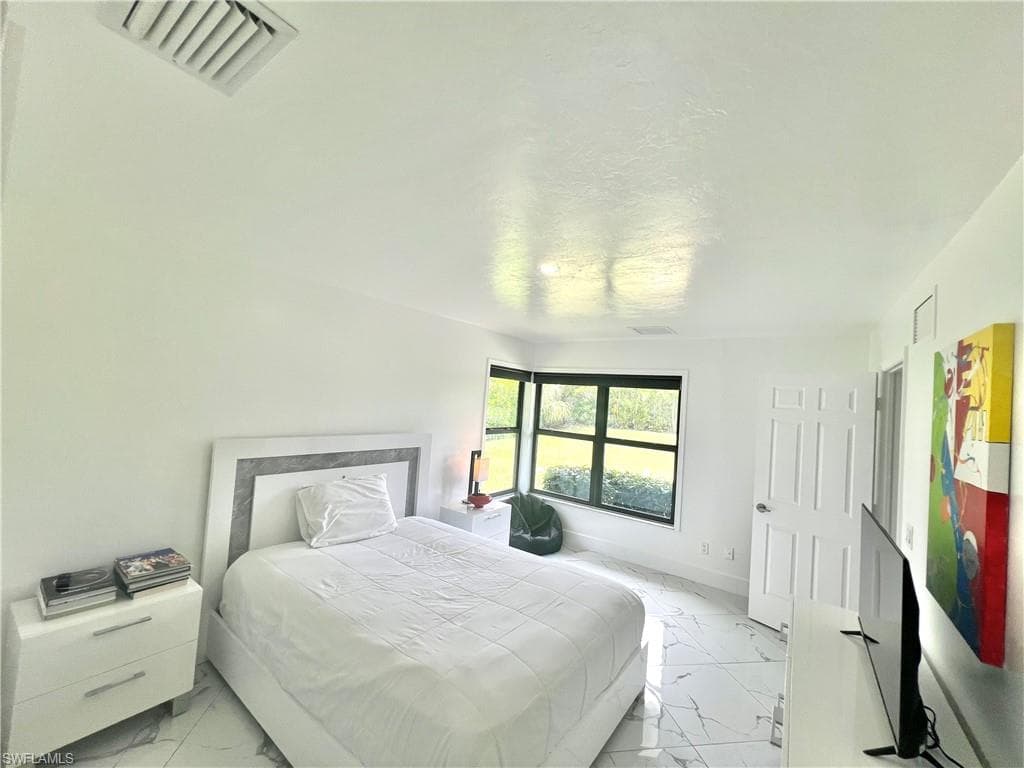 1919 Countess CT, NAPLES FL 34110-14