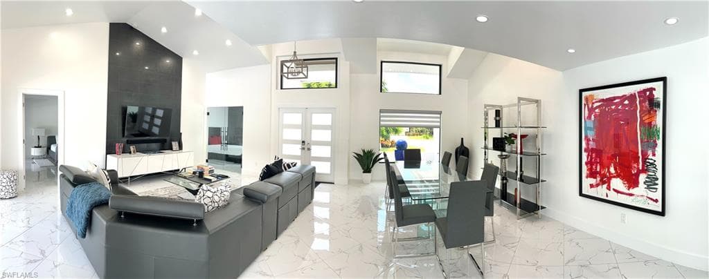 1919 Countess CT, NAPLES FL 34110-7