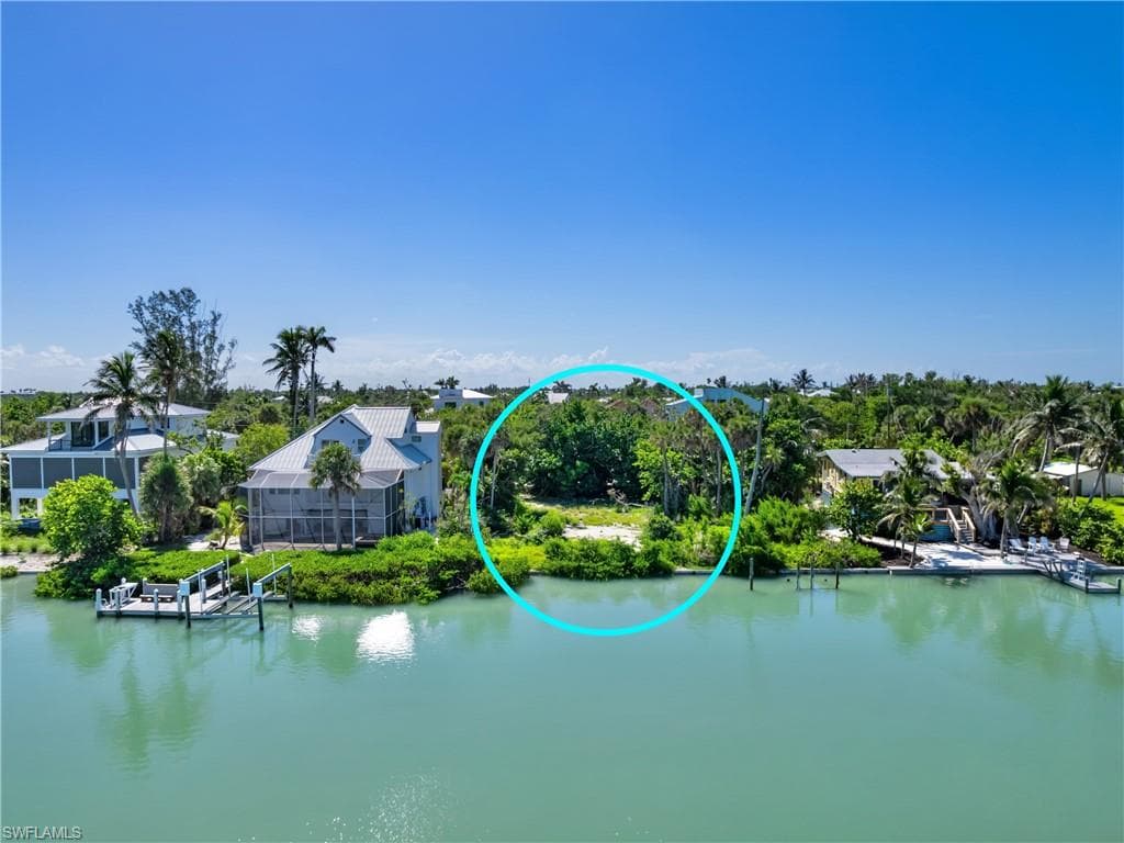 2563 Coconut DR, SANIBEL FL 33957-6