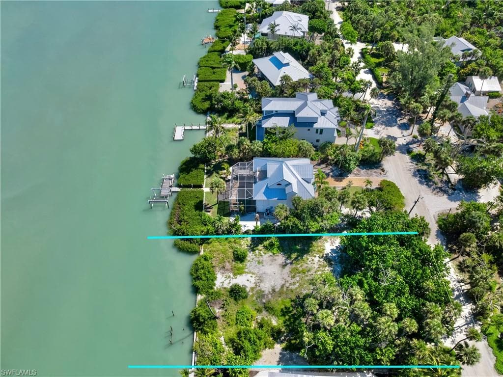 2563 Coconut DR, SANIBEL FL 33957-4