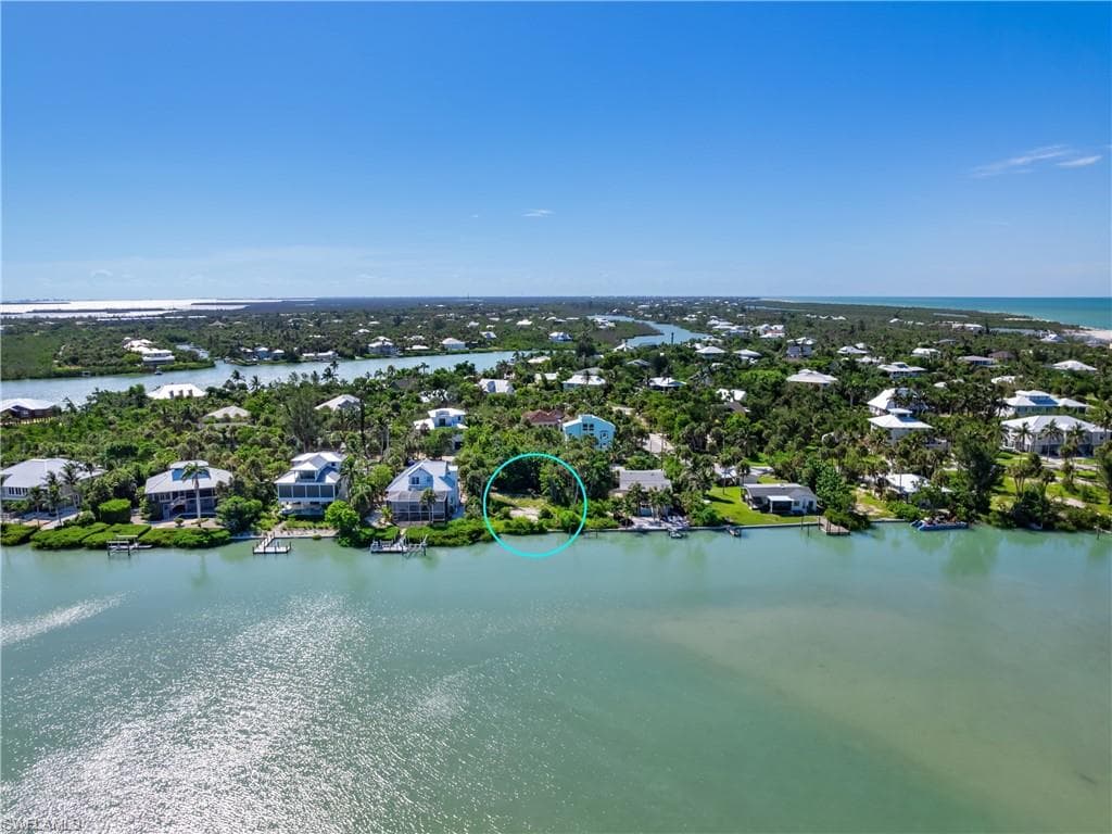 2563 Coconut DR, SANIBEL FL 33957-9