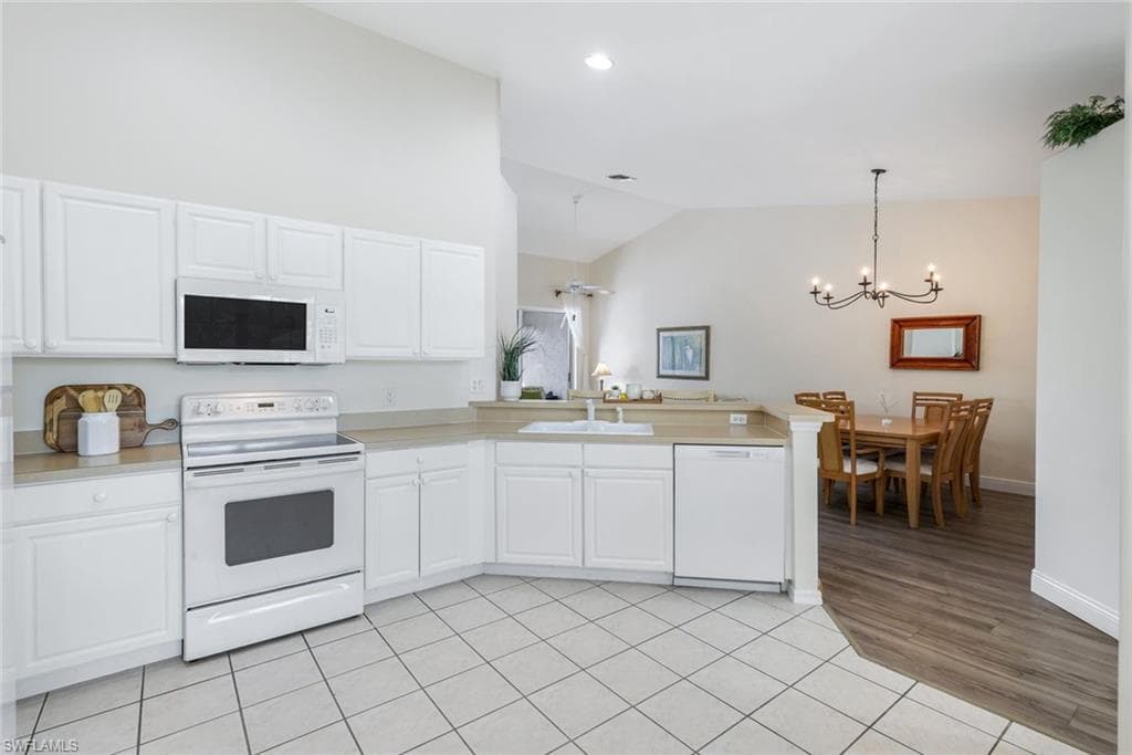 9331 Spring Run BLVD # 3003, ESTERO FL 34135-10