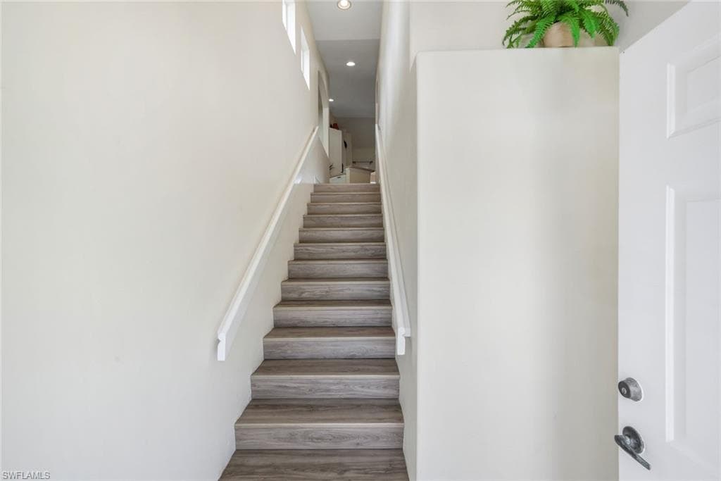 9331 Spring Run BLVD # 3003, ESTERO FL 34135-3