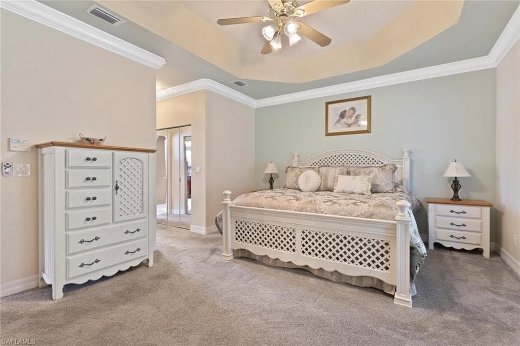 1289 Barrigona CT, NAPLES FL 34119-12