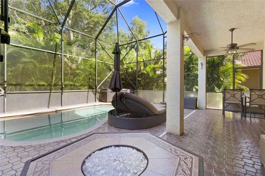 1289 Barrigona CT, NAPLES FL 34119-25