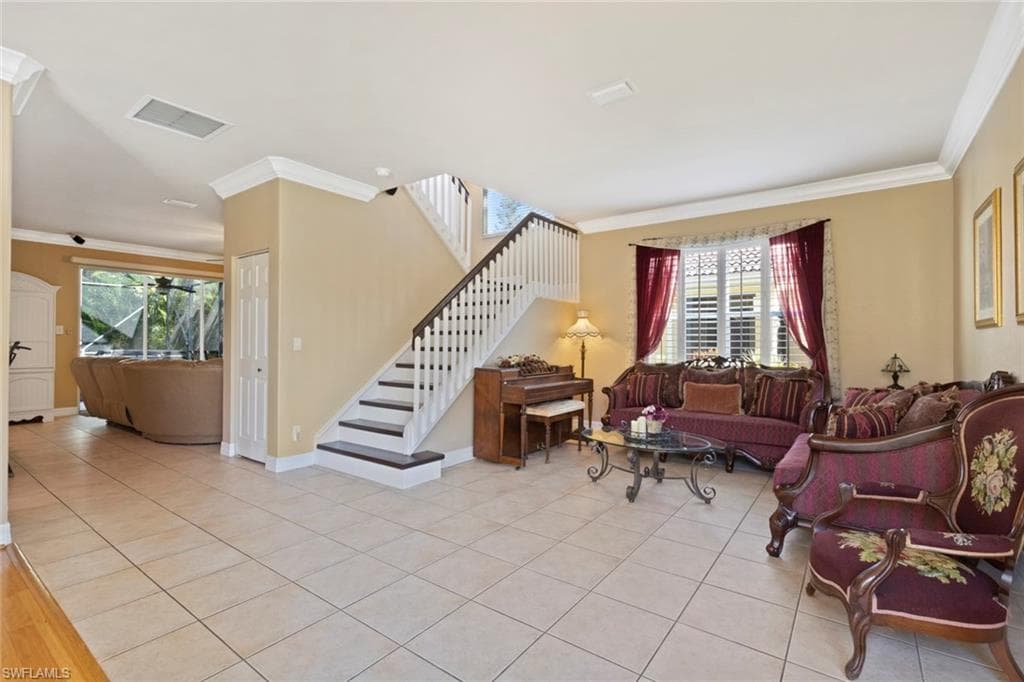 1289 Barrigona CT, NAPLES FL 34119-31