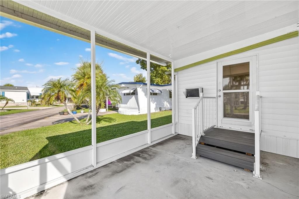 109 Conestoga TRL, NORTH FORT MYERS FL 33917-1