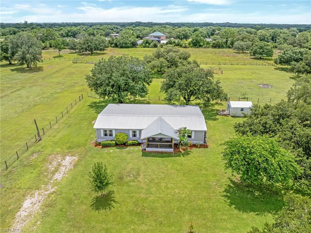 1211 Crescent AVE, LABELLE FL 33935-6