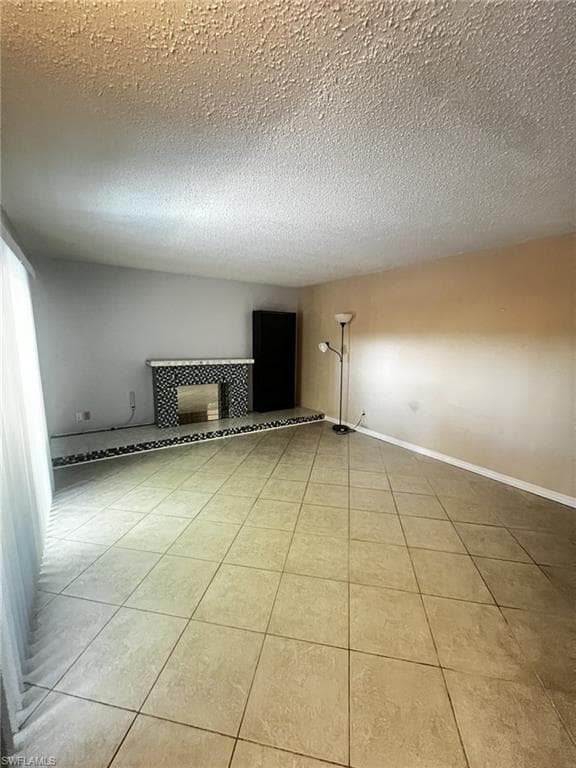 1700 Park Meadows DR # 1, FORT MYERS FL 33907-3