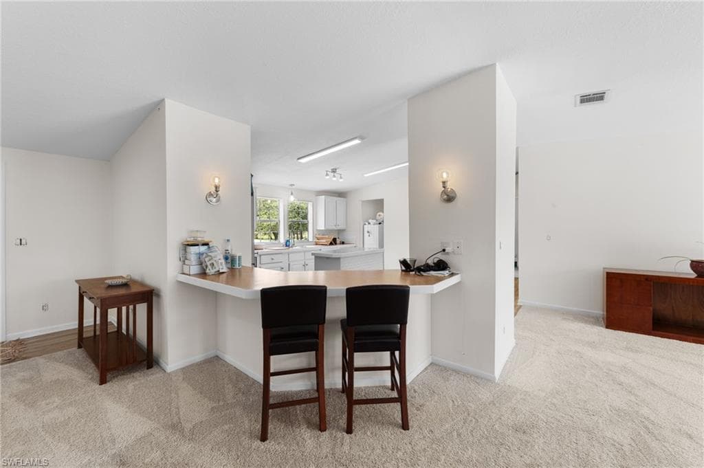 18405 Dykes RD, ESTERO FL 33928-5