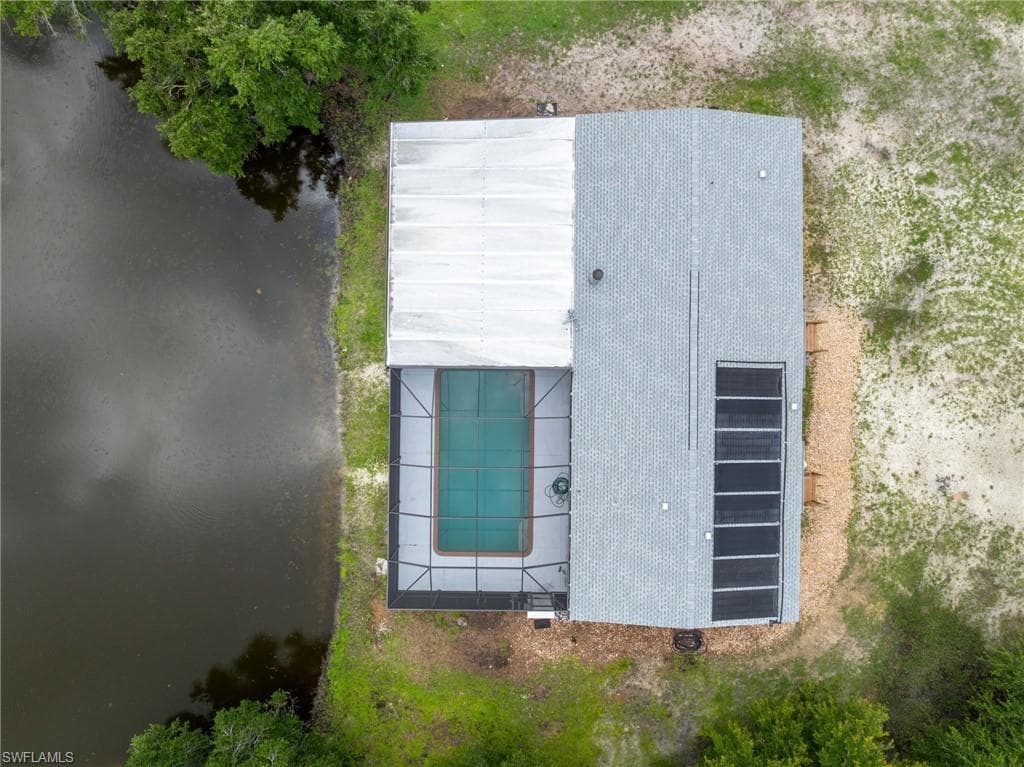 18405 Dykes RD, ESTERO FL 33928-45