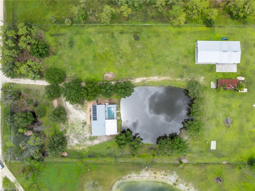 18405 Dykes RD, ESTERO FL 33928-46