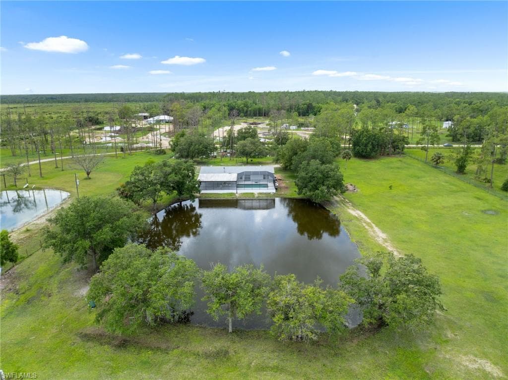 18405 Dykes RD, ESTERO FL 33928-42